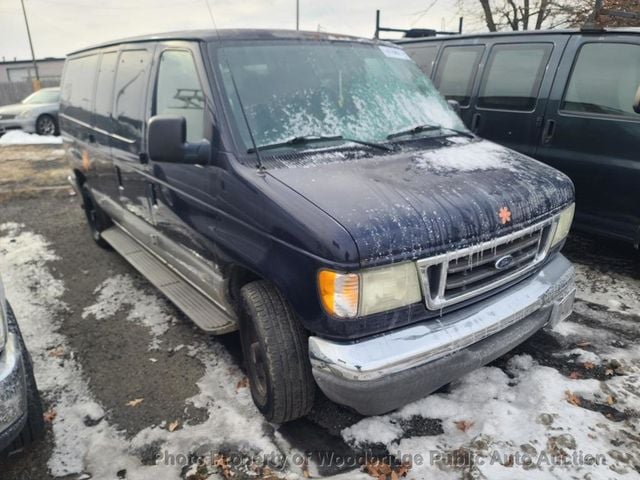 2003 Ford E-150  - 22746562 - 1