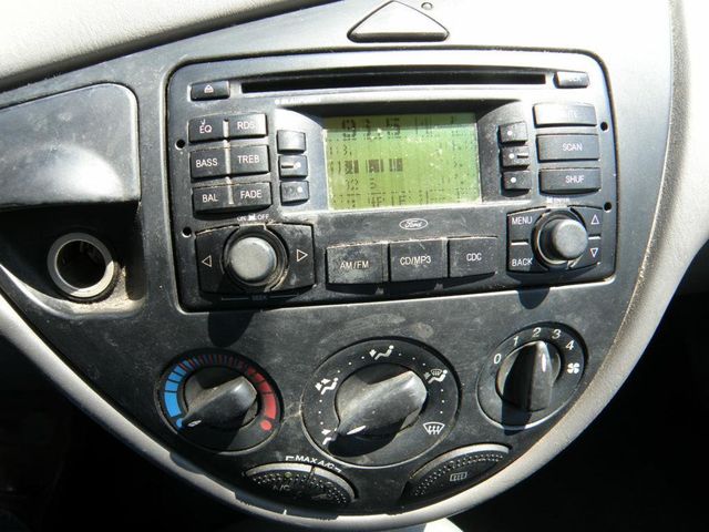 2003 Ford Focus SE Comfort w/ Zetec - 22891524 - 10