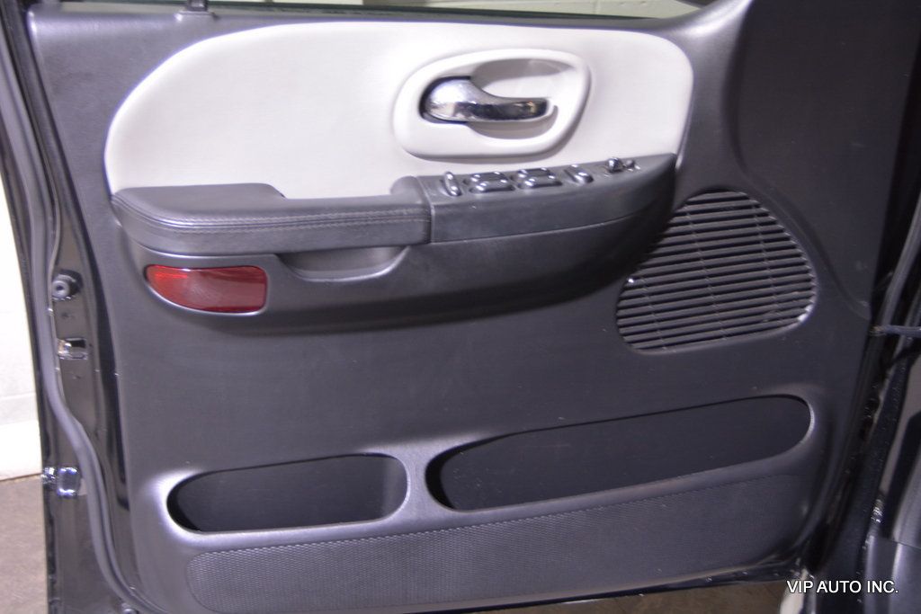 2003 Ford F-150 SuperCrew 139" Harley-Davidson - 22877638 - 4