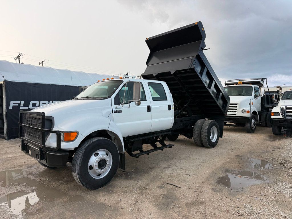 2003 Ford F-750 Crew Cab Dump Truck  - 23041128 | Video 1