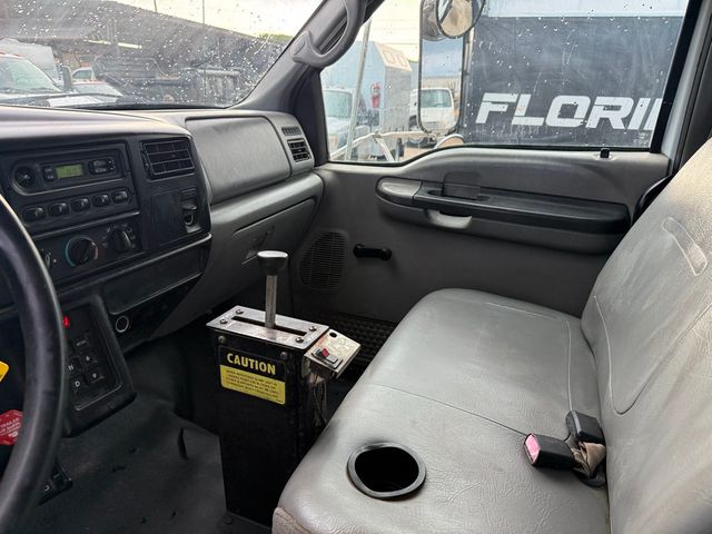 2003 Ford F-750 Crew Cab Dump Truck  - 23041128 - 14