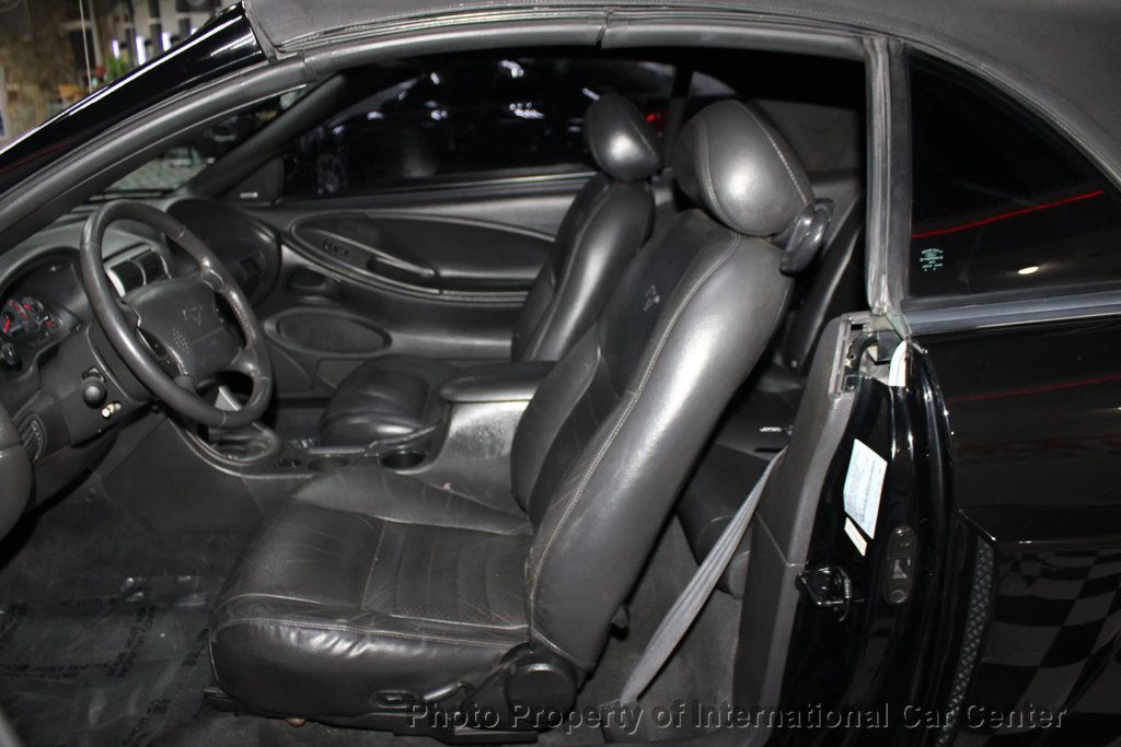 2003 Ford Mustang 2dr Convertible GT Premium - 22943038 - 17