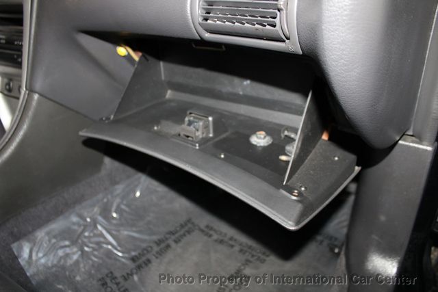 2003 Ford Mustang 2dr Convertible GT Premium - 22943038 - 31