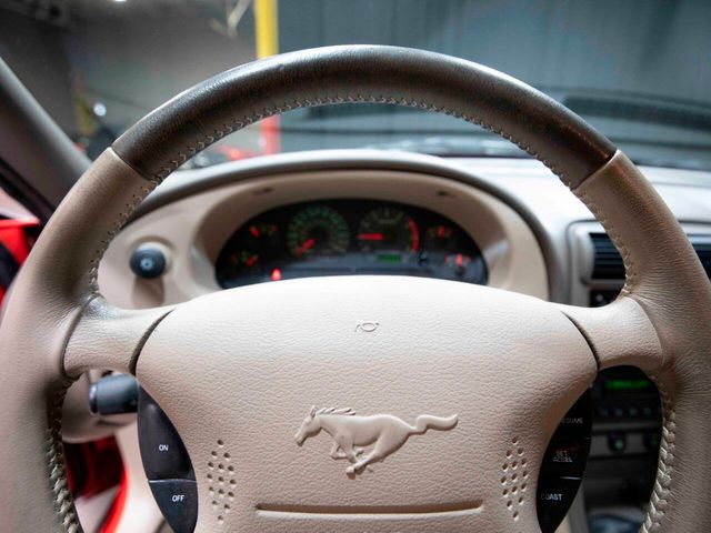 2003 Ford Mustang GT Deluxe 2dr Fastback - 22972967 - 2