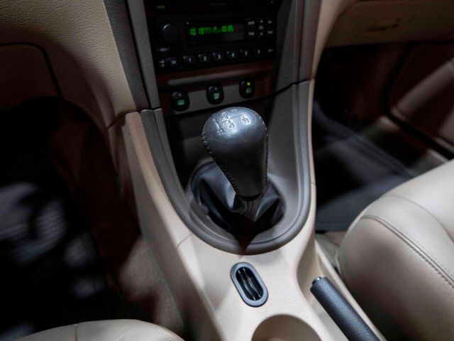 2003 Ford Mustang GT Deluxe 2dr Fastback - 22972967 - 36