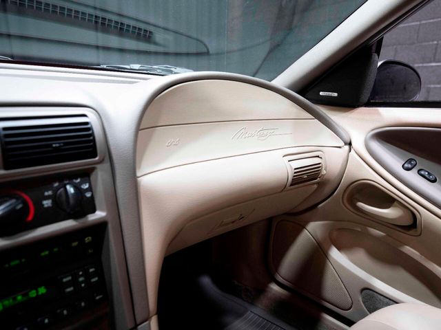 2003 Ford Mustang GT Deluxe 2dr Fastback - 22972967 - 38