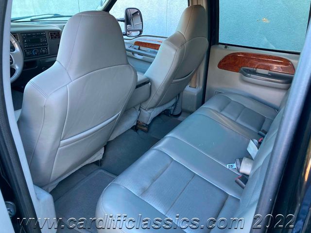 2003 Ford Super Duty F-350  - 21675617 - 29