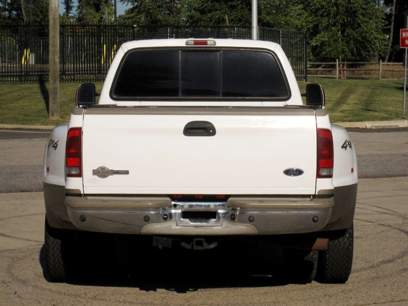 2003 Ford F-350 King Ranch photo 13