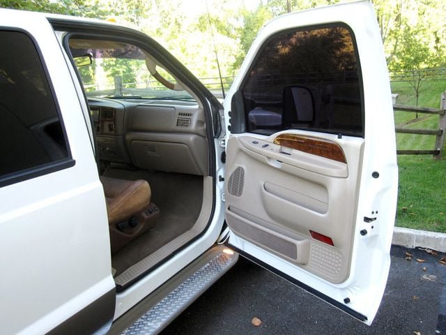 2003 Ford Super Duty F-350 DRW Crew Cab 172" King Ranch 4WD - 22918439 - 27