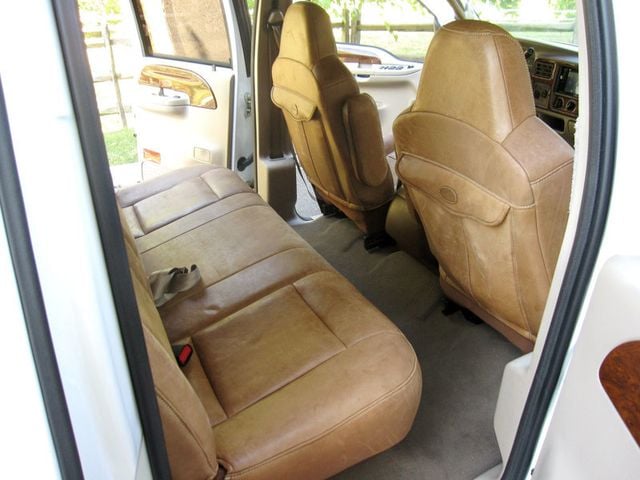 2003 Ford Super Duty F-350 DRW Crew Cab 172" King Ranch 4WD - 22918439 - 35