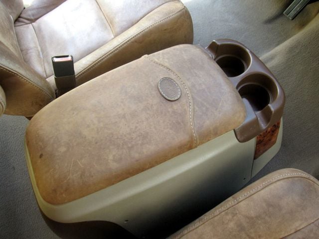 2003 Ford Super Duty F-350 DRW Crew Cab 172" King Ranch 4WD - 22918439 - 37