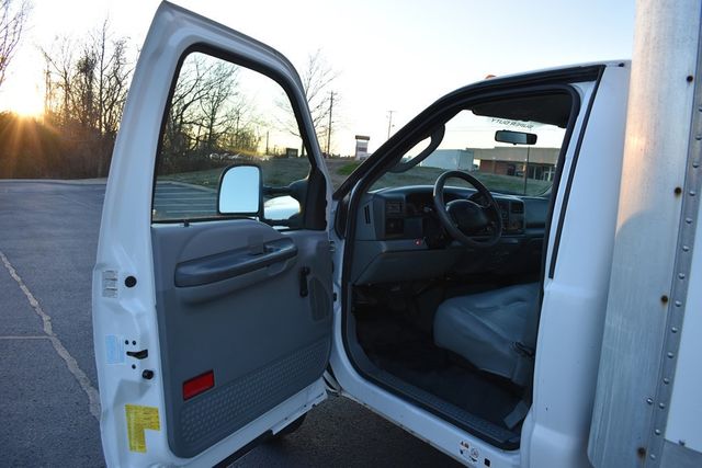 2003 Ford Super Duty F-450 DRW Reg Cab 165" WB 84" CA XL - 22338258 - 11