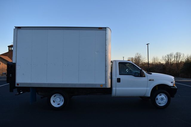 2003 Ford Super Duty F-450 DRW Reg Cab 165" WB 84" CA XL - 22338258 - 18