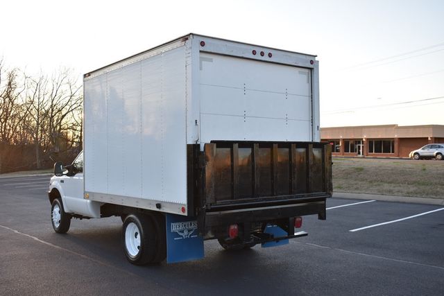 2003 Ford Super Duty F-450 DRW Reg Cab 165" WB 84" CA XL - 22338258 - 21