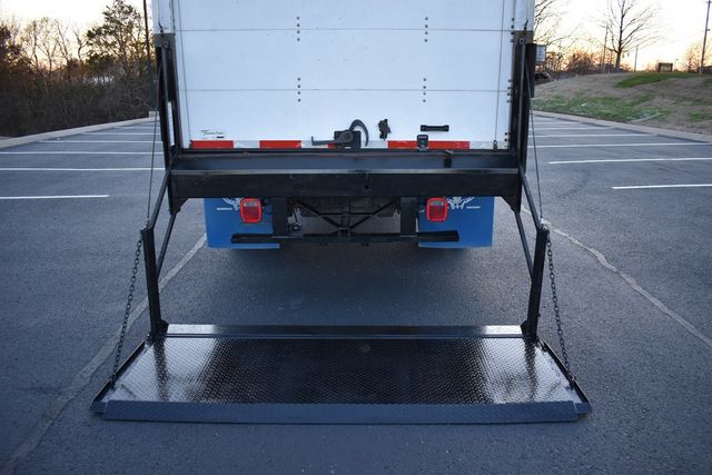 2003 Ford Super Duty F-450 DRW Reg Cab 165" WB 84" CA XL - 22338258 - 27