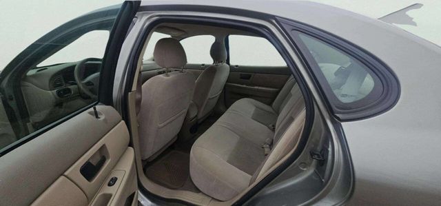 2003 Ford Taurus SES 4dr Sedan - 23007428 - 6