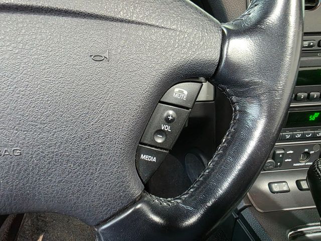 2003 Ford Thunderbird 2dr Convertible w/Hardtop Deluxe - 23013612 - 31