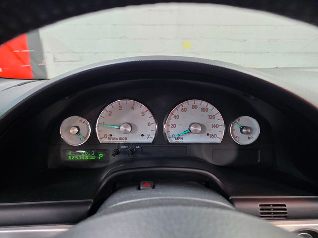 2003 Ford Thunderbird 2dr Convertible w/Hardtop Deluxe - 23013612 - 32