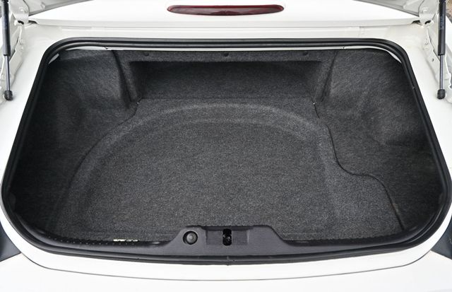 2003 Ford Thunderbird Base Trim - 23045688 - 14