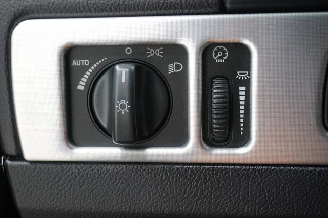 2003 Ford Thunderbird Base Trim - 23009701 - 19