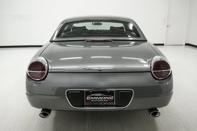 2003 Ford Thunderbird Base Trim - 23009701 - 4