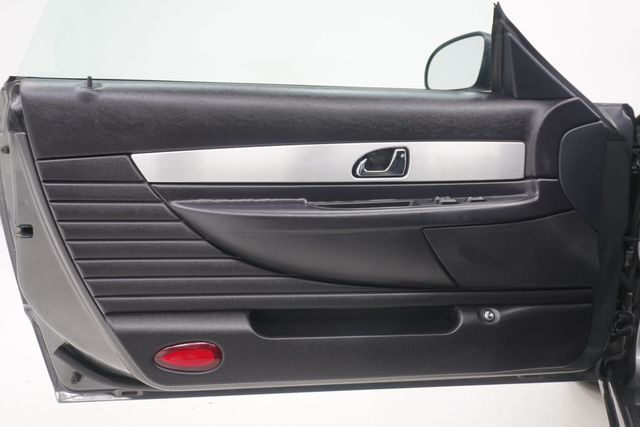 2003 Ford Thunderbird Base Trim - 23030078 - 12