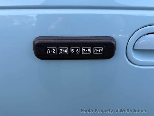 2003 Ford Thunderbird Two Tops - 23035573 - 15