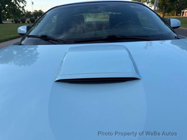 2003 Ford Thunderbird Two Tops - 23035573 - 19