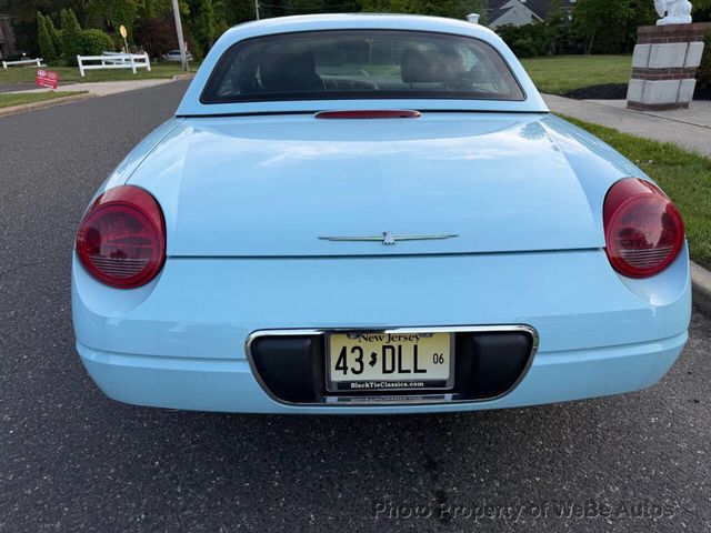 2003 Ford Thunderbird Two Tops - 23035573 - 5