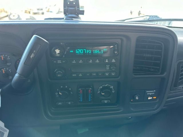 2003 GMC Sierra 2500HD Reg Cab 133" WB 4WD SLE - 22983482 - 10