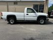 2003 GMC Sierra 2500HD Reg Cab 133" WB Work Truck - 23057002 - 1