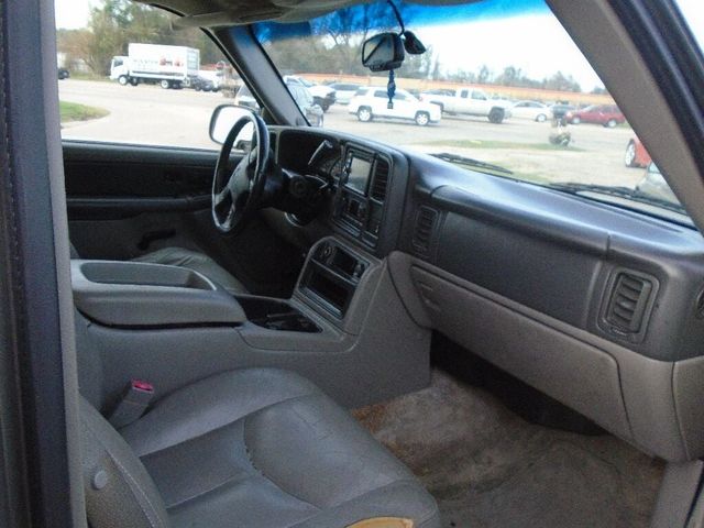 2003 GMC Yukon  - 21827950 - 7