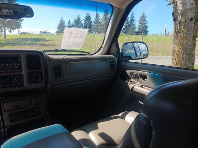 2003 GMC Yukon XL Denali 4dr 1500 AWD - 23008685 - 10