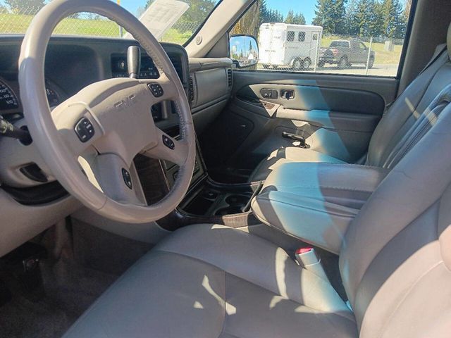 2003 GMC Yukon XL Denali 4dr 1500 AWD - 23008685 - 5