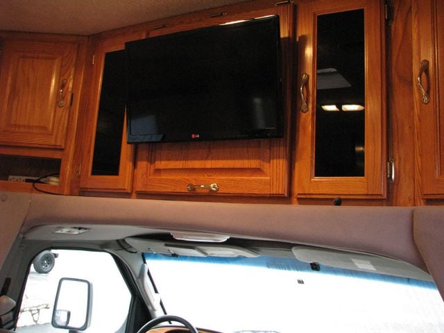 2003 Gulf Stream Gulf Stream Generator Slideout Fully Self Contained - 22940918 - 19