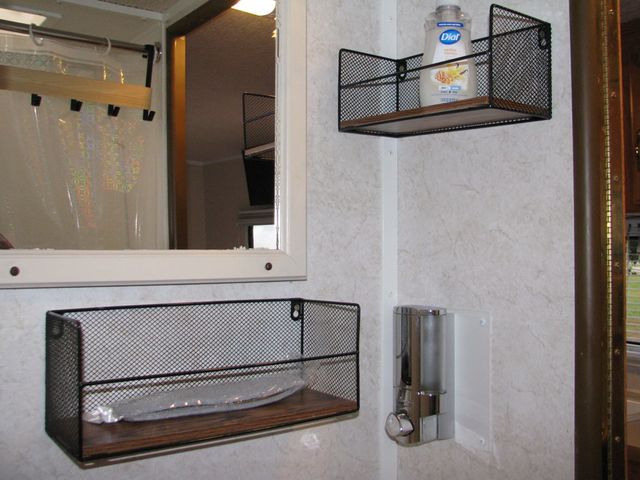 2003 Gulf Stream Gulf Stream Generator Slideout Fully Self Contained - 22940918 - 41