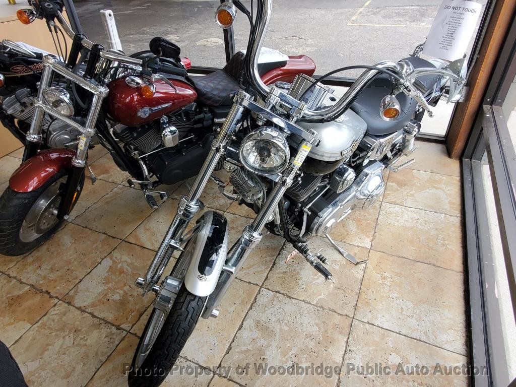 2003 Harley-Davidson FXDWG Anniversary - 22911636 | Video 1