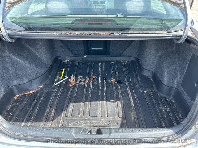 2003 Honda Accord Sedan LX Automatic - 23022880 - 9