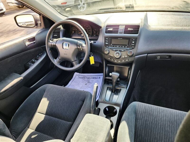 2003 Honda Accord Sedan LX Automatic V6 - 22648049 - 18