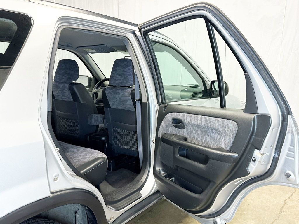 2003 Honda CR-V 4WD LX Automatic - 23079569 - 32