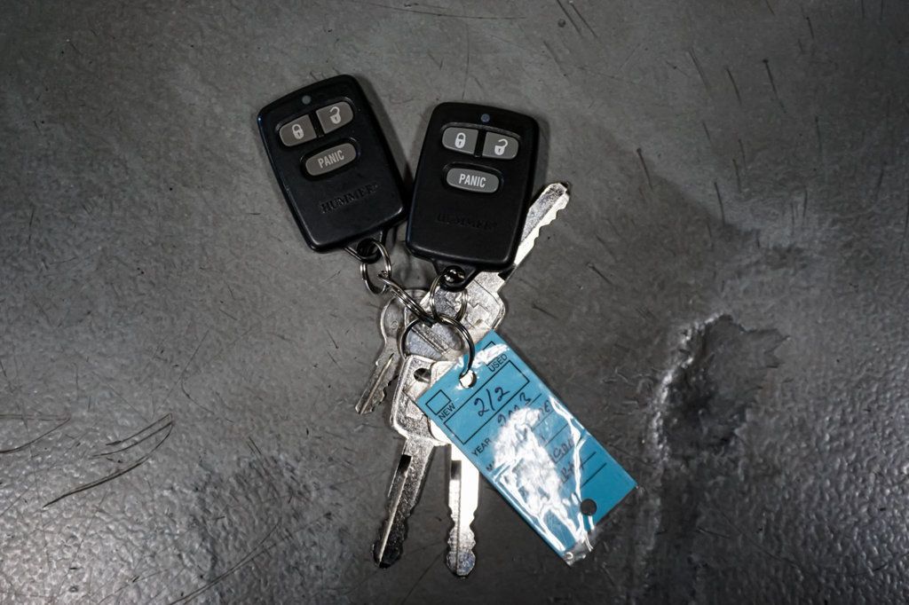 2003 HUMMER H1 *H1 Wagon* *Metallic Pewter* *Black Leather* *Only 3k Miles* - 23070500 - 97