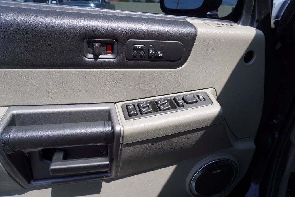 2003 Hummer H2 3/4 Ton photo 24