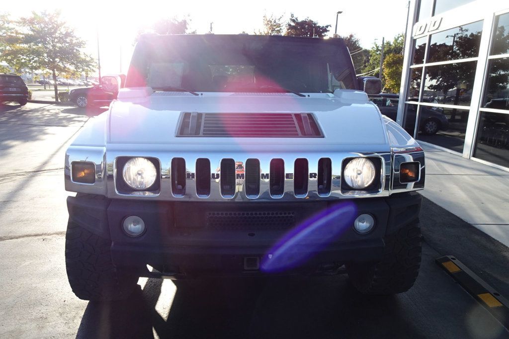 2003 Hummer H2 3/4 Ton photo 3