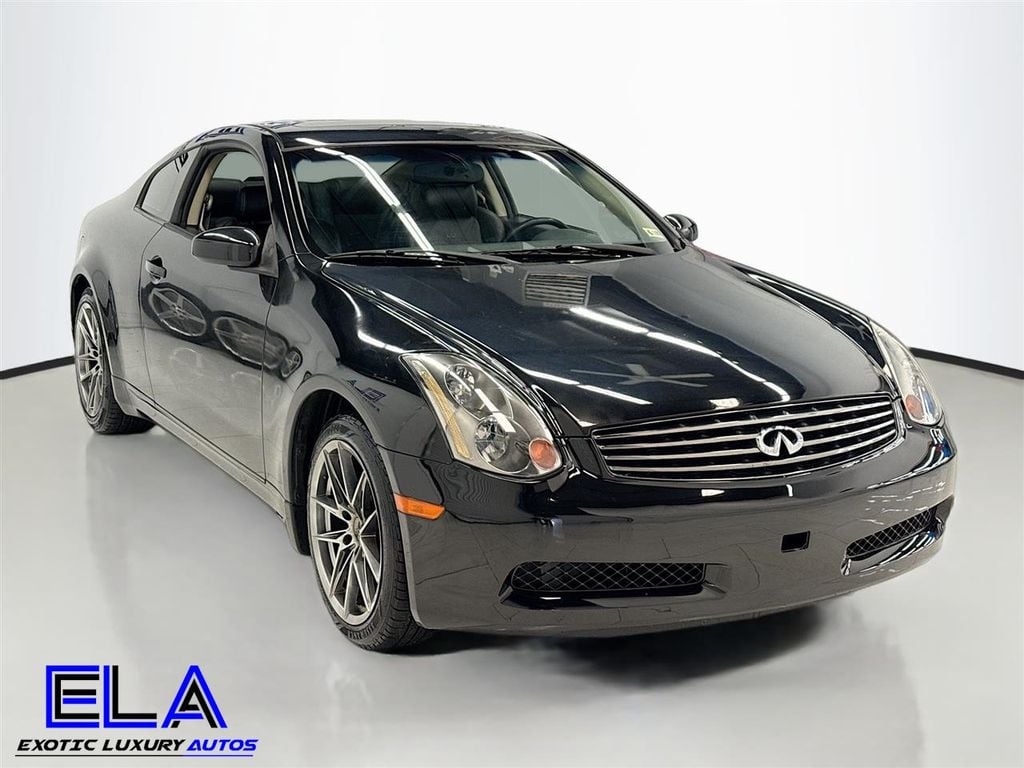 2003 Infiniti G35 Coupe photo 2