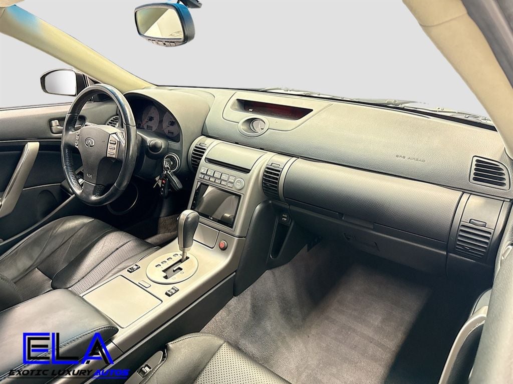 2003 Infiniti G35 Coupe photo 19