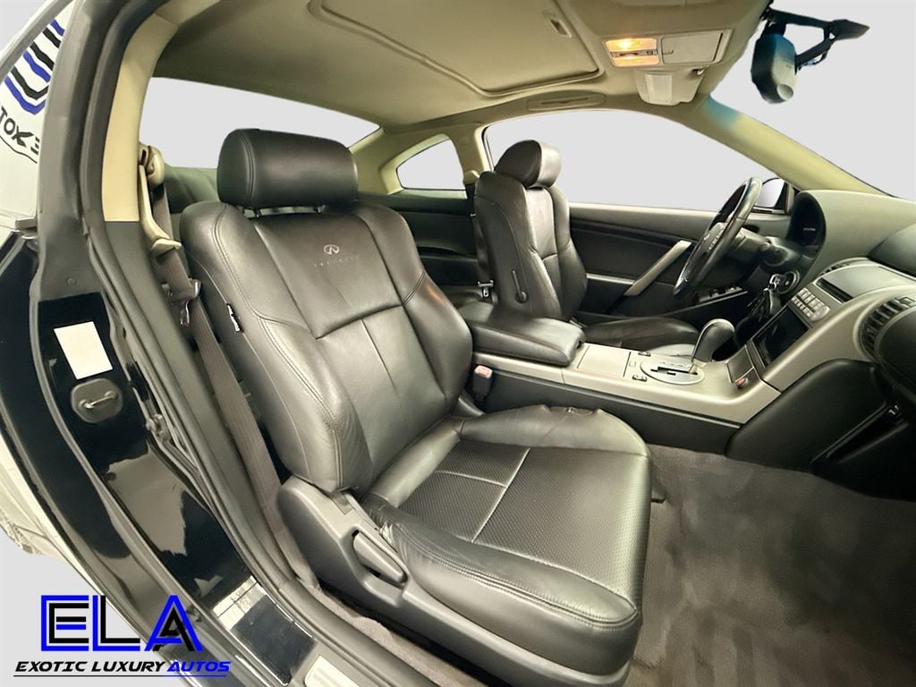 2003 Infiniti G35 Coupe photo 21