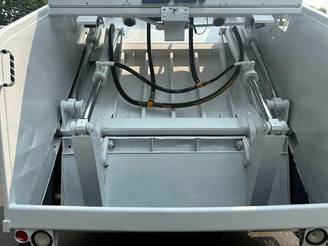 2003 International 4400 20 YARD REAR PACKER SINGLE AXLE GARBAGE TRUCK LOW MILES FINANCING AVAILABLE - 22842964 - 10