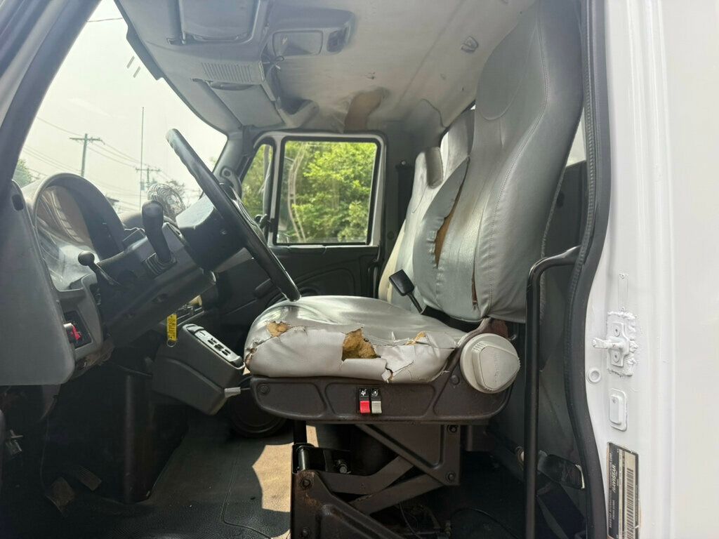 2003 International 4400 20 YARD REAR PACKER SINGLE AXLE GARBAGE TRUCK LOW MILES FINANCING AVAILABLE - 22842964 - 24