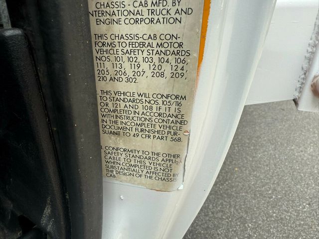 2003 International 4400 20 YARD REAR PACKER SINGLE AXLE GARBAGE TRUCK LOW MILES FINANCING AVAILABLE - 22842964 - 39