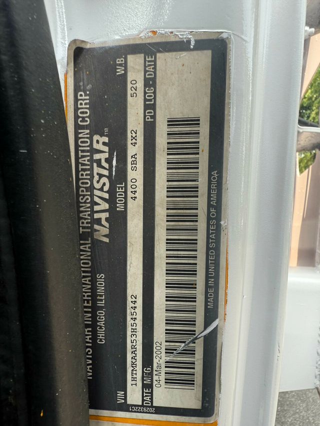 2003 International 4400 20 YARD REAR PACKER SINGLE AXLE GARBAGE TRUCK LOW MILES FINANCING AVAILABLE - 22842964 - 40